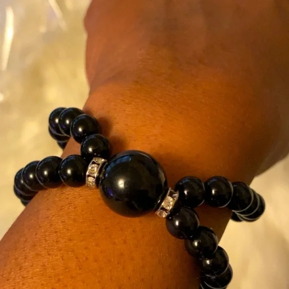 Gorgeous Black Beaded Bracelet! Ready to ship! - Picture 2 of 3